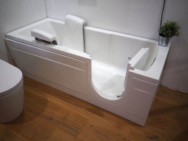 Accessibility Walk-In Tub